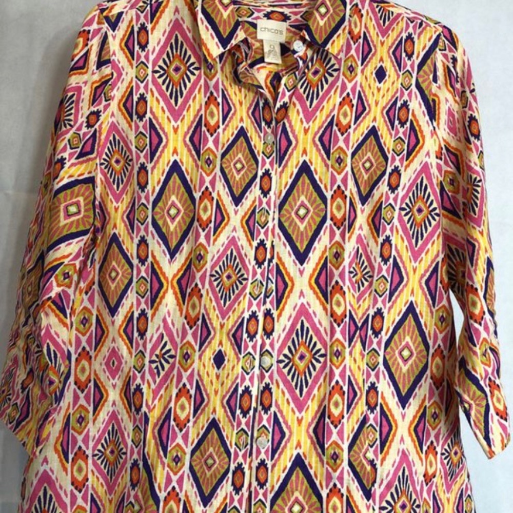 Chico’s size 0 no iron shirt